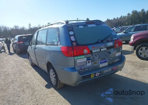 2006 Toyota Sienna Ce z USA, uszkodzony, nr VIN 5TDZA23C76S435027